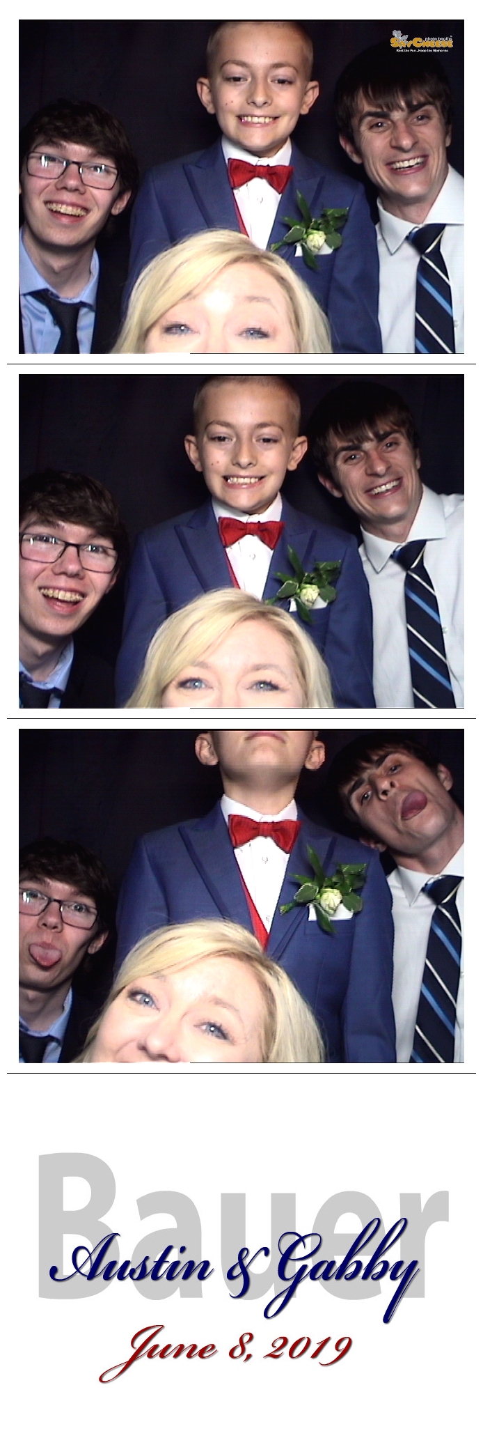 Bauer / Gregory Wedding  | View more photos from the event at gallery.saycheesephotobooth.com/u/SayCheesePhotoBooth/Bauer-Gregory-Wedding